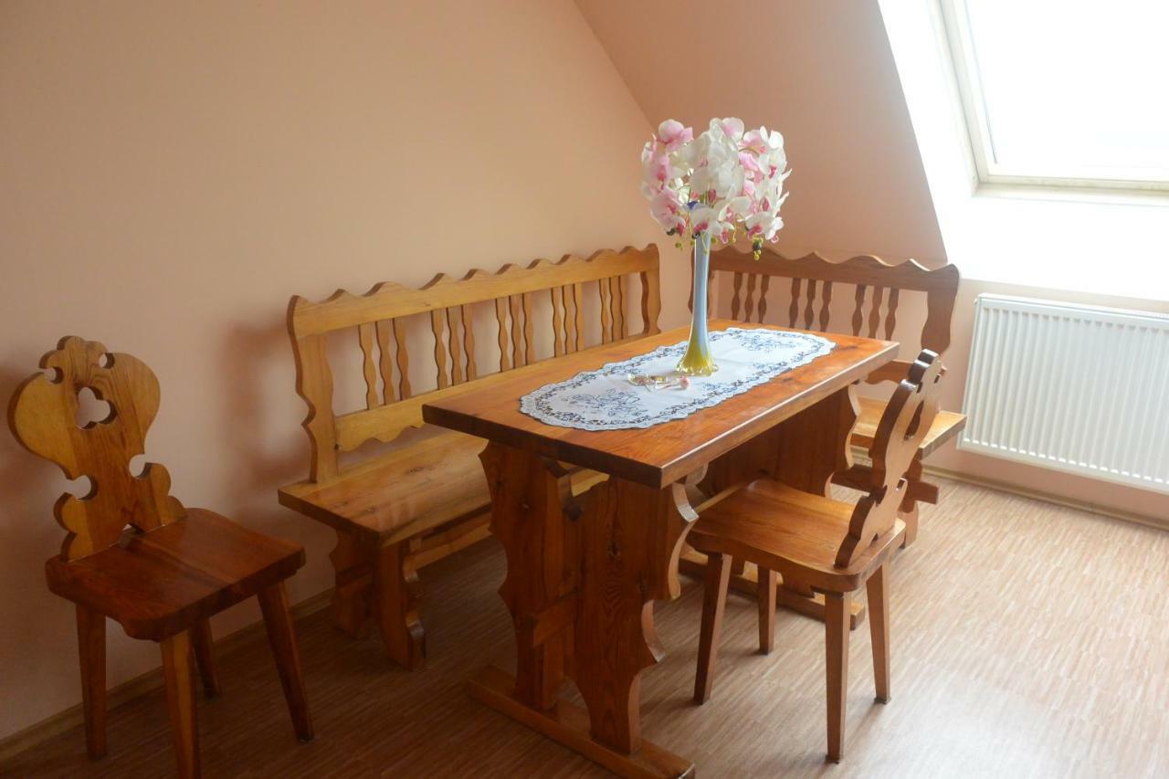Rodinne Ubytovani - Family Accommodation Kobylice Eksteriør bilde