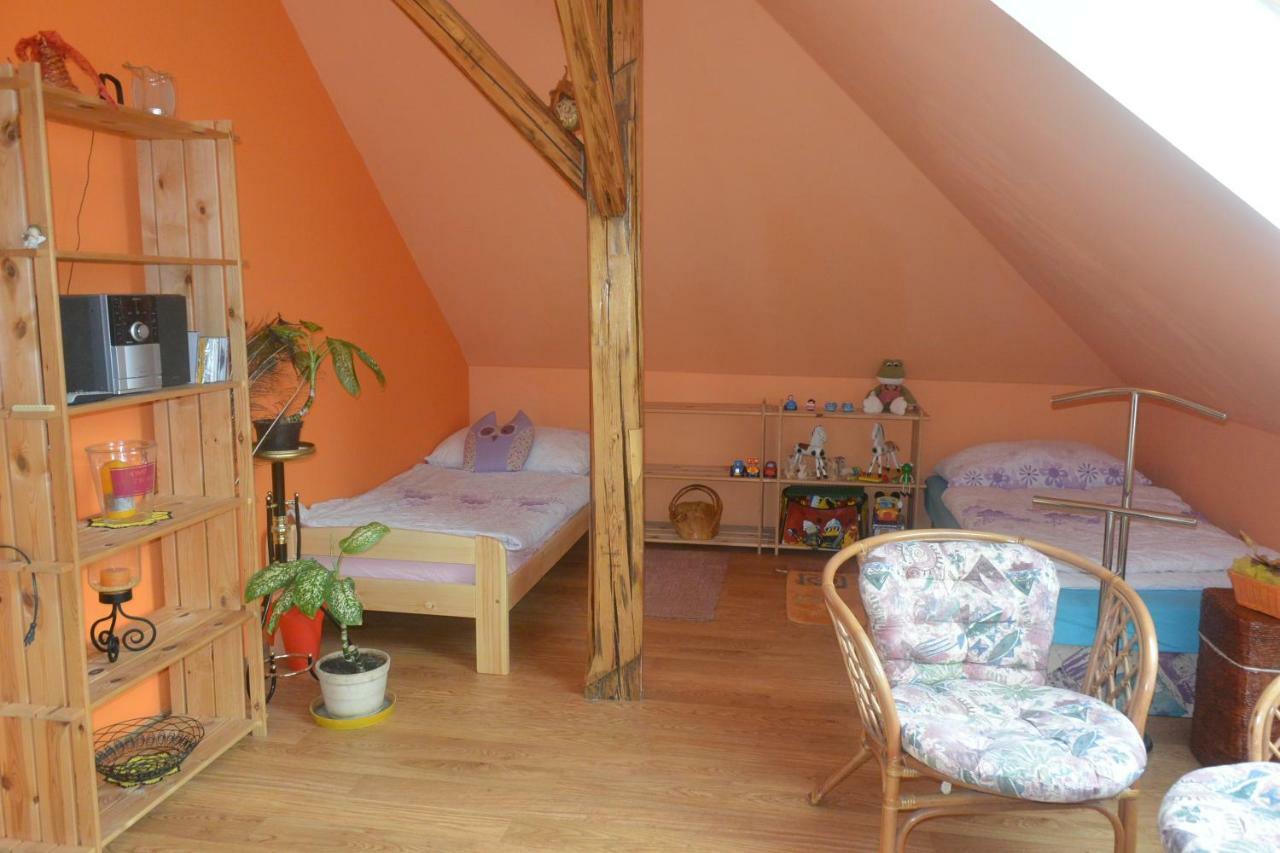 Rodinne Ubytovani - Family Accommodation Kobylice Eksteriør bilde